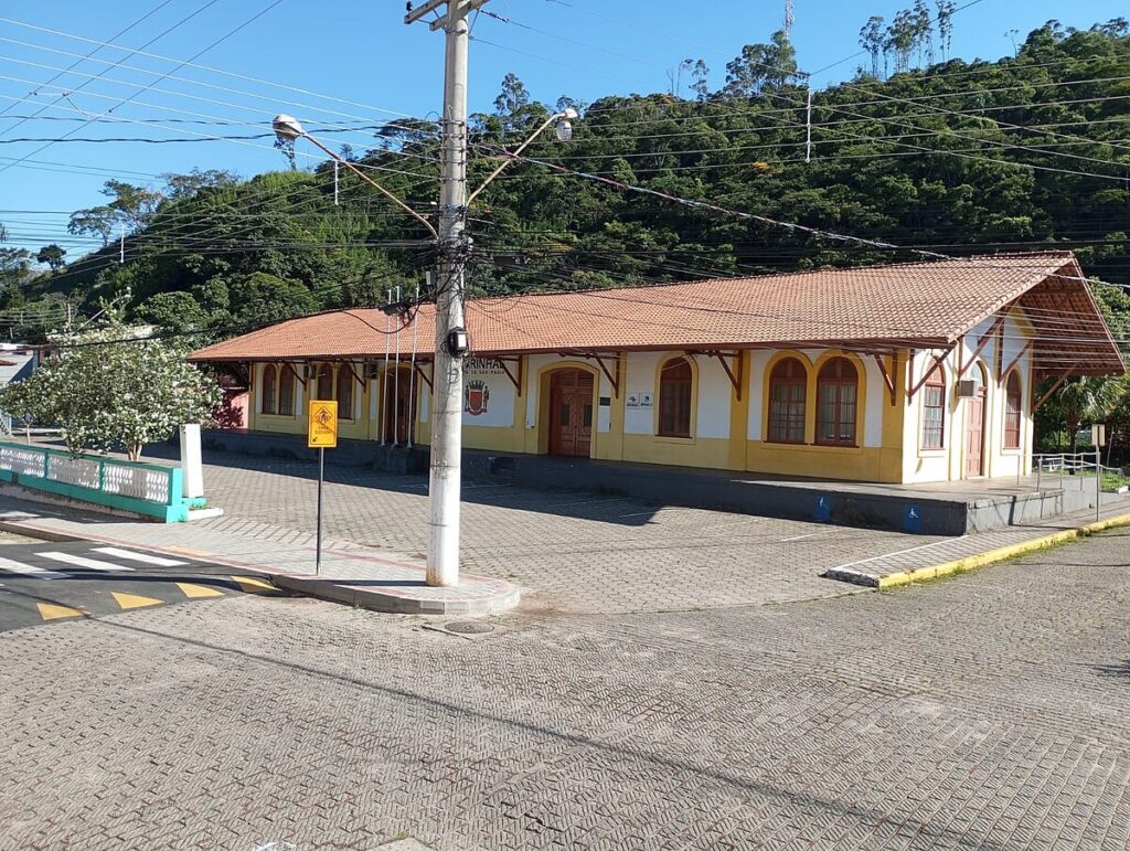 Prefeitura de Lavrinhas facilita acesso aos CEPs de todas as ruas do município