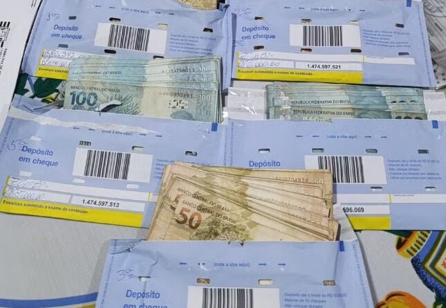 Operação da Polícia Federal de Cruzeiro apreende R$ 200 mil com empresário investigado por carga de cigarros falsos