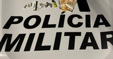 Adolescente é apreendido por tráfico de drogas em praça de Bananal