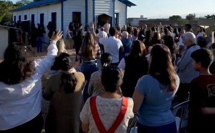 Comunidade Católica da Vila Romana inaugura Capela Santa Teresa de Calcutá