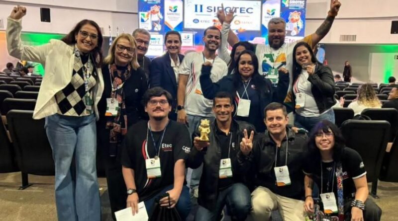 Etec de Cachoeira Paulista conquista 1º lugar em simpósio regional de gestão e tecnologia