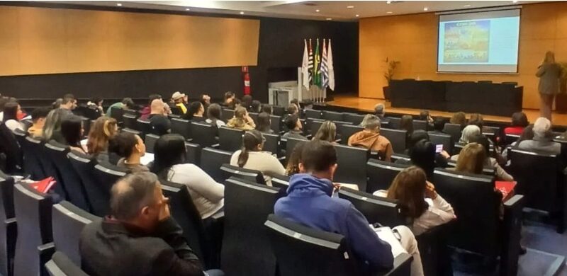 13ª Conferência Municipal de Saúde reúne profissionais e população em Cruzeiro