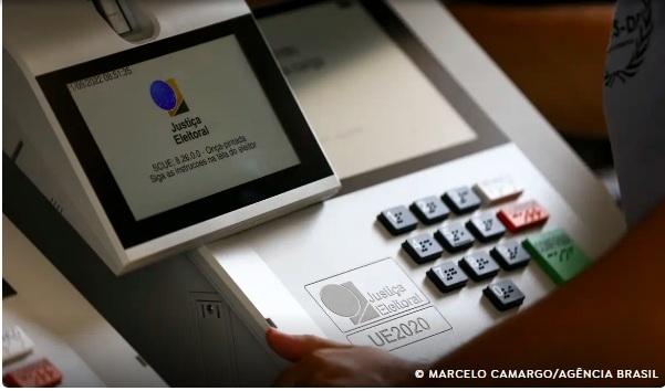 Dados do TSE apontam queda no número de eleitores em Cruzeiro e Lavrinhas